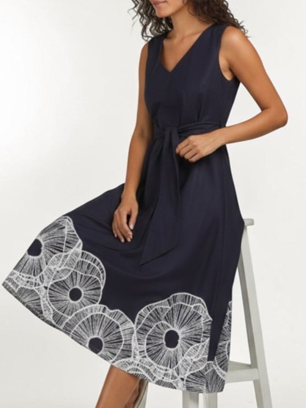 ANNE KLEIN Vanessa Border Print Sleeveless Midi Dress With Attached Sash Size 12 - Picture 6 of 6
